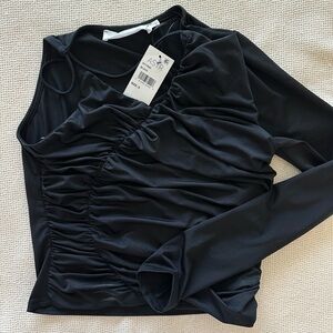 ASTR The Label NWT REVOLVE Black Ruched Women's Top